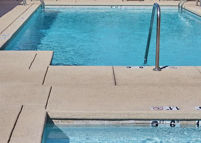 Hampton Parker, Az 3*